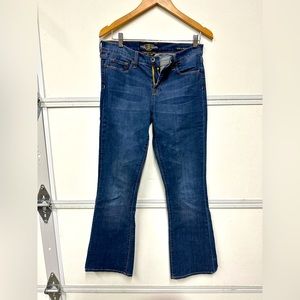 Lucky jeans!!  Sophia Boot Cut size 8